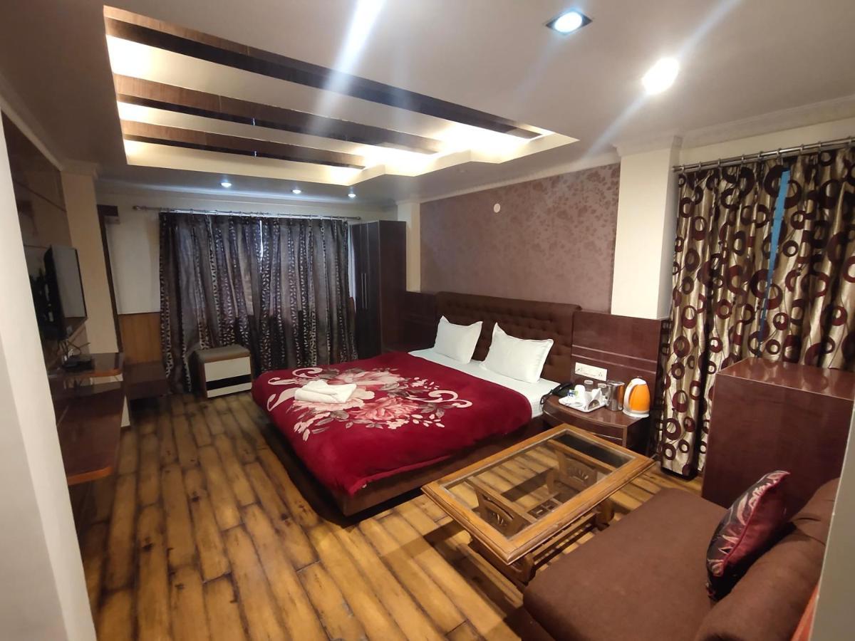 Hotel Berries Gangtok Bagian luar foto